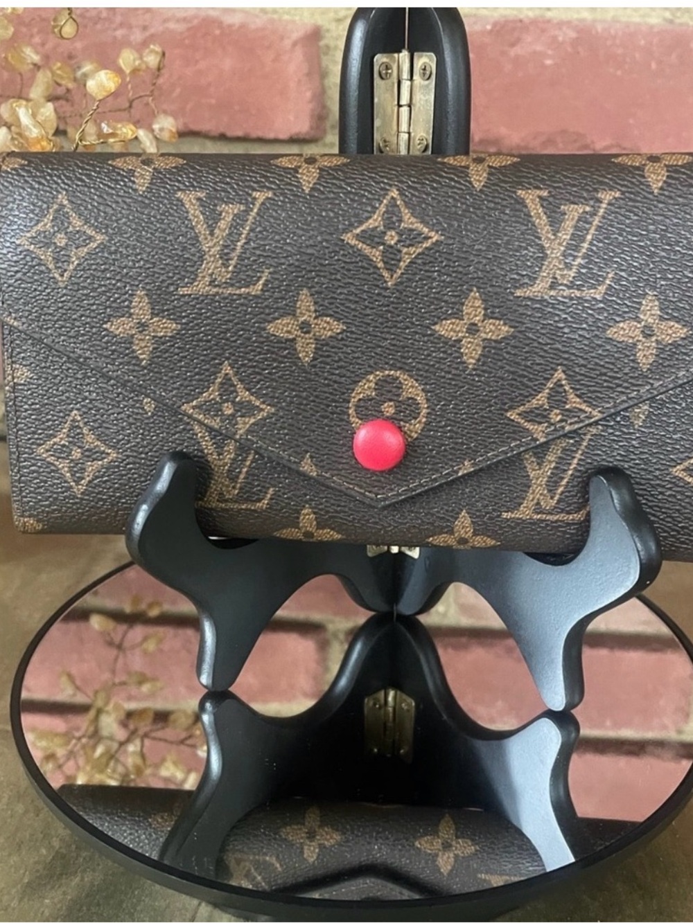 🔥Louis Vuitton 🔥Monogram 🔥Canvas Continental 🔥Wallet - Brown with Red Snap🔥